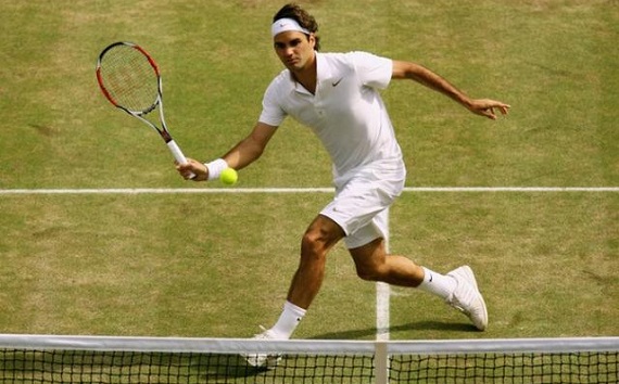 Federer Serve and Volley in Wimbledon
